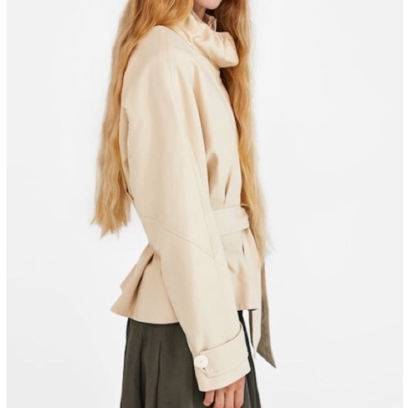 ZARA Pleated Jacket with Gathered Detail - Picture 8 of 8